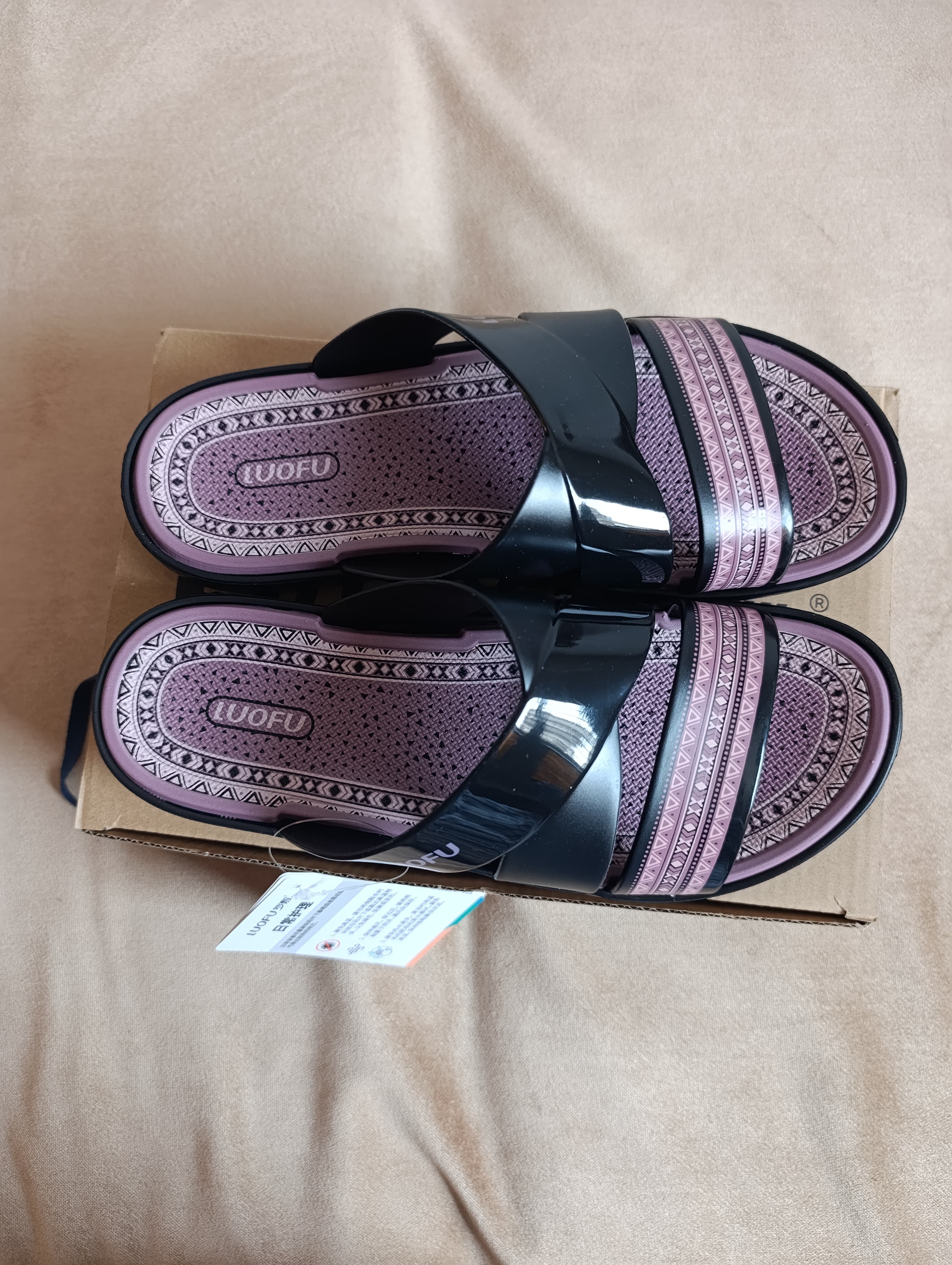 Sandales Femme LUOFU – Noir & Motif Ethnique Mauve