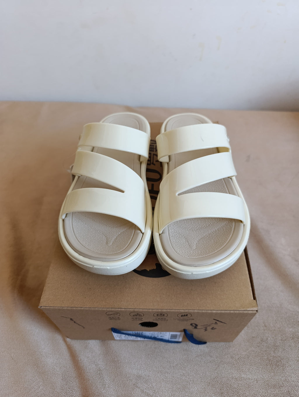 Sandales Femme LUOFU – Blanc Crème Triple Bride