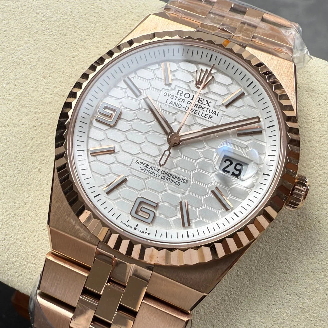 Rolex Land-Dweller